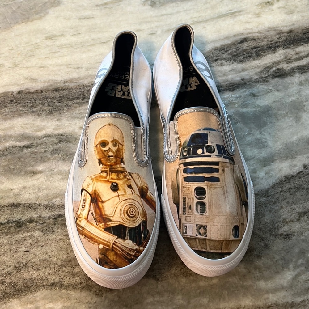 Sperry Size 10 Men’s Starwars R2D2 C-3PO slip-on sneakers
